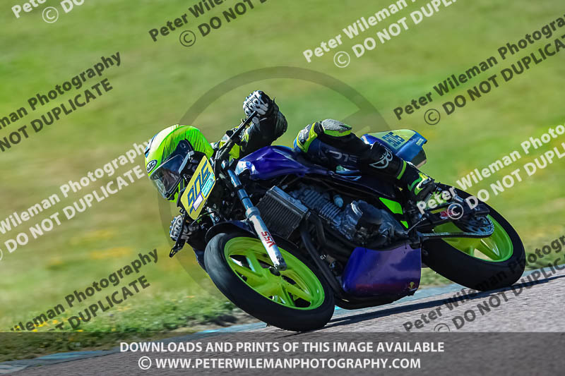 enduro digital images;event digital images;eventdigitalimages;lydden hill;lydden no limits trackday;lydden photographs;lydden trackday photographs;no limits trackdays;peter wileman photography;racing digital images;trackday digital images;trackday photos